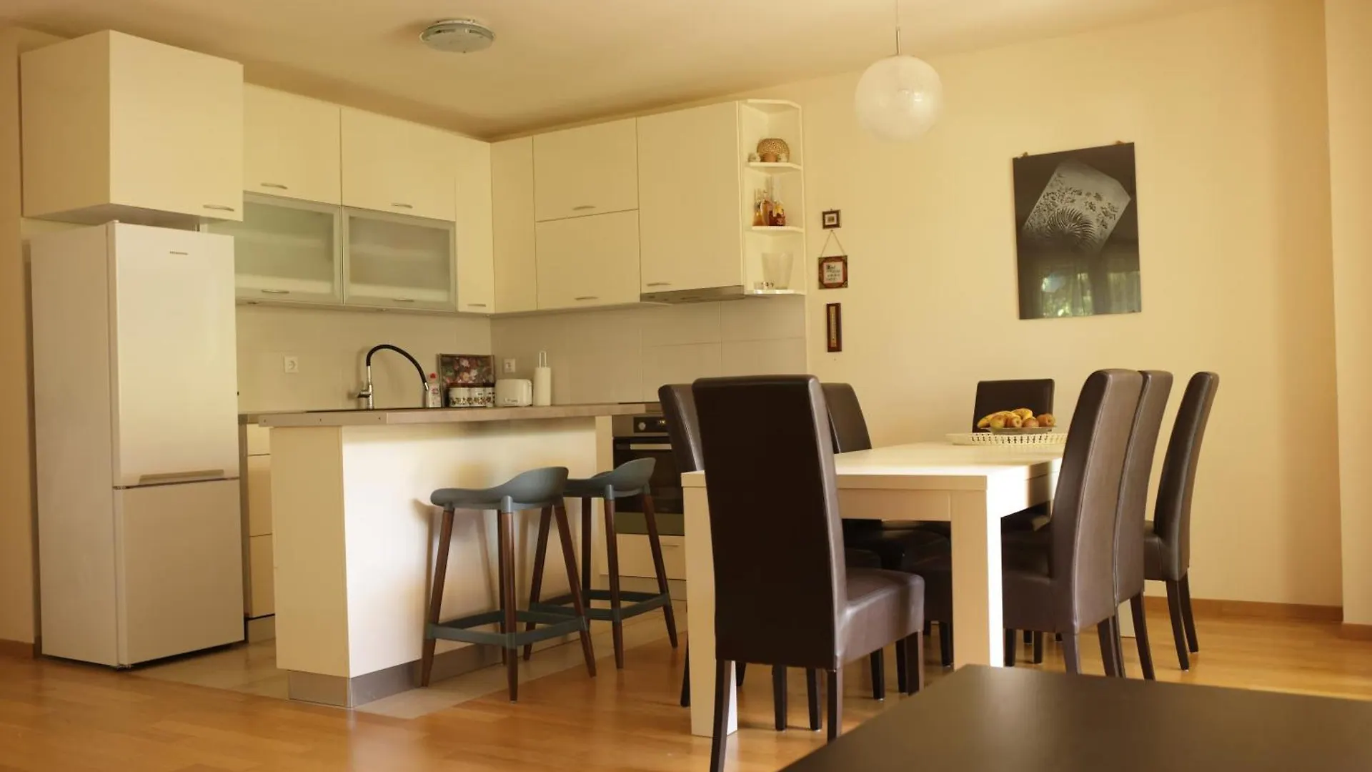 Apartman Bnm بيوغْغاد نا موغو