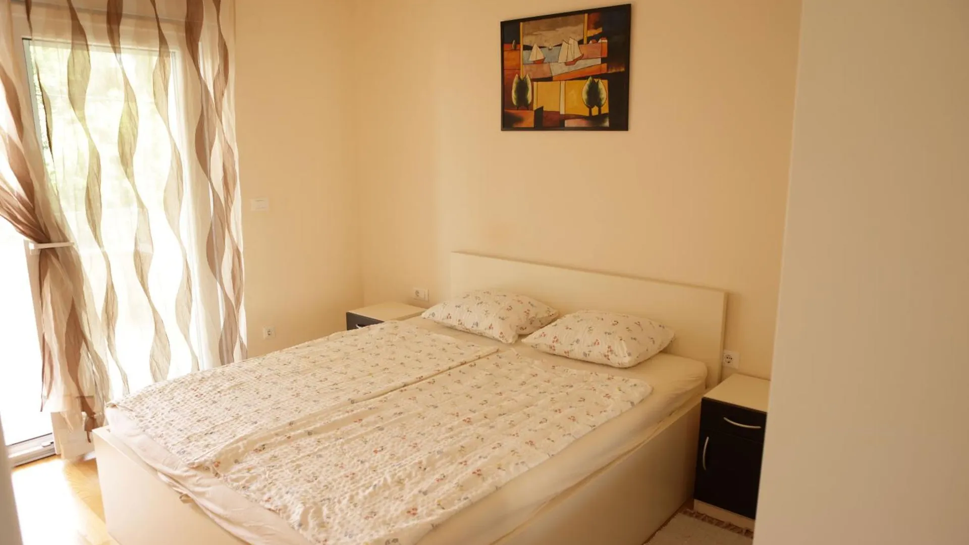 Apartman Bnm بيوغْغاد نا موغو شقة
