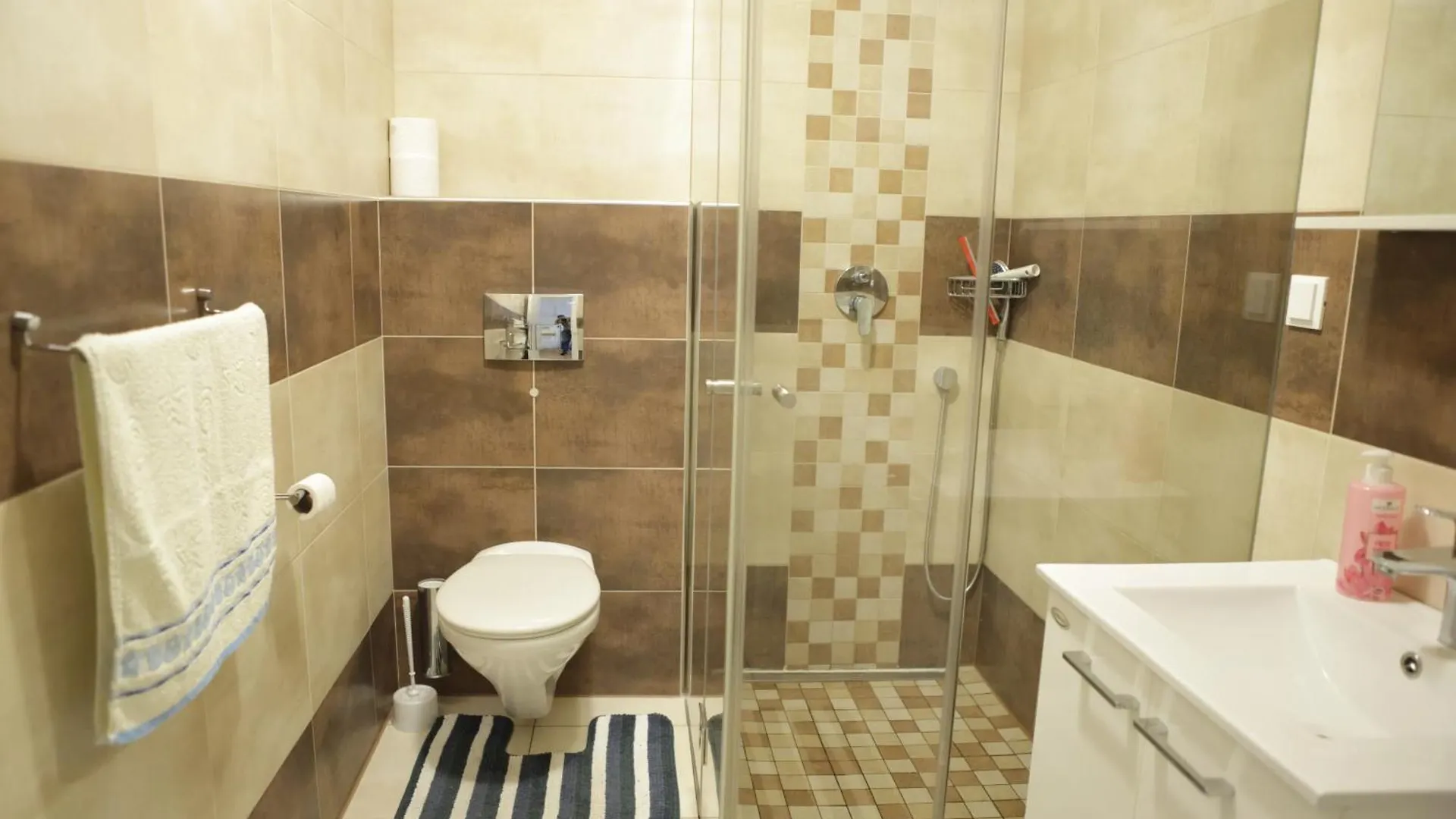 شقة Apartman Bnm بيوغْغاد نا موغو